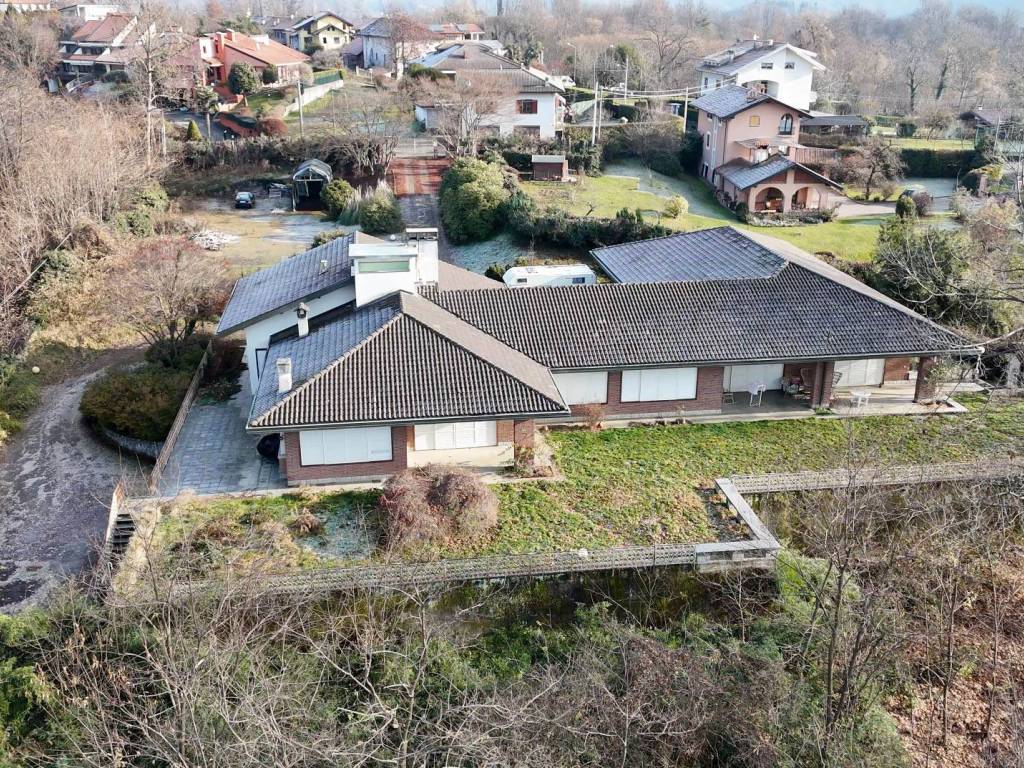 Villa a Borgosesia in Via Sorelle Ioretti, 2 - Foto 5