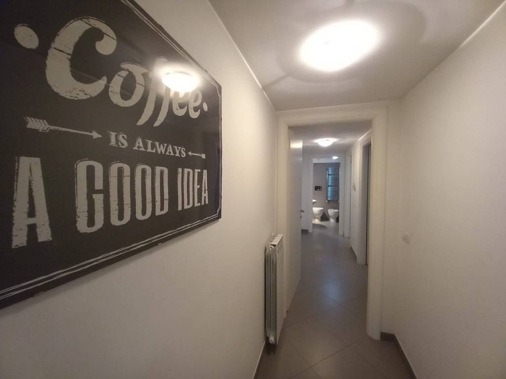 Appartamento a Ciampino in Viale John Fitzgerald Kennedy, 52 - Foto 4