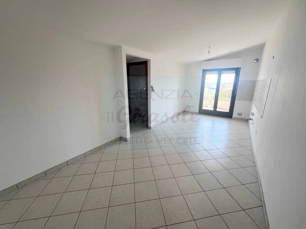 Attico / mansarda a Alba adriatica in Via Legnano, 15 - Foto 2