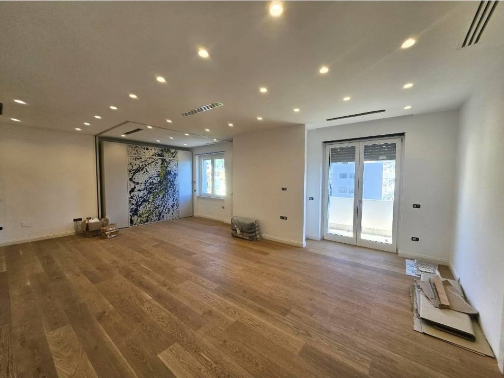 Appartamento a Napoli in Viale di Augusto, 56 - Foto 5