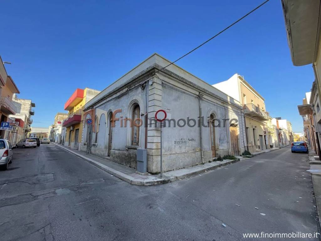 Casa indipendente a San pietro vernotico in Via Cellino, 50 - Foto 3