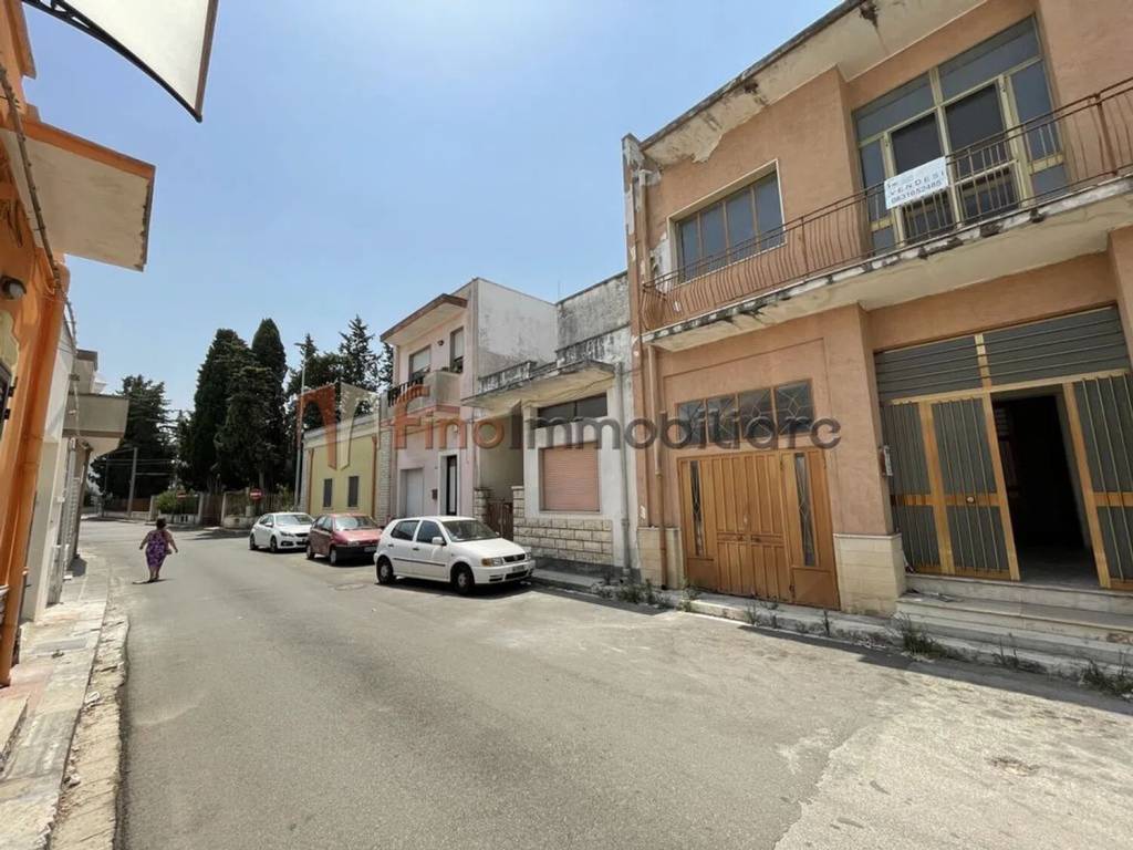 Casa indipendente a San pietro vernotico in Via Sant'Antonio, 128 - Foto 2