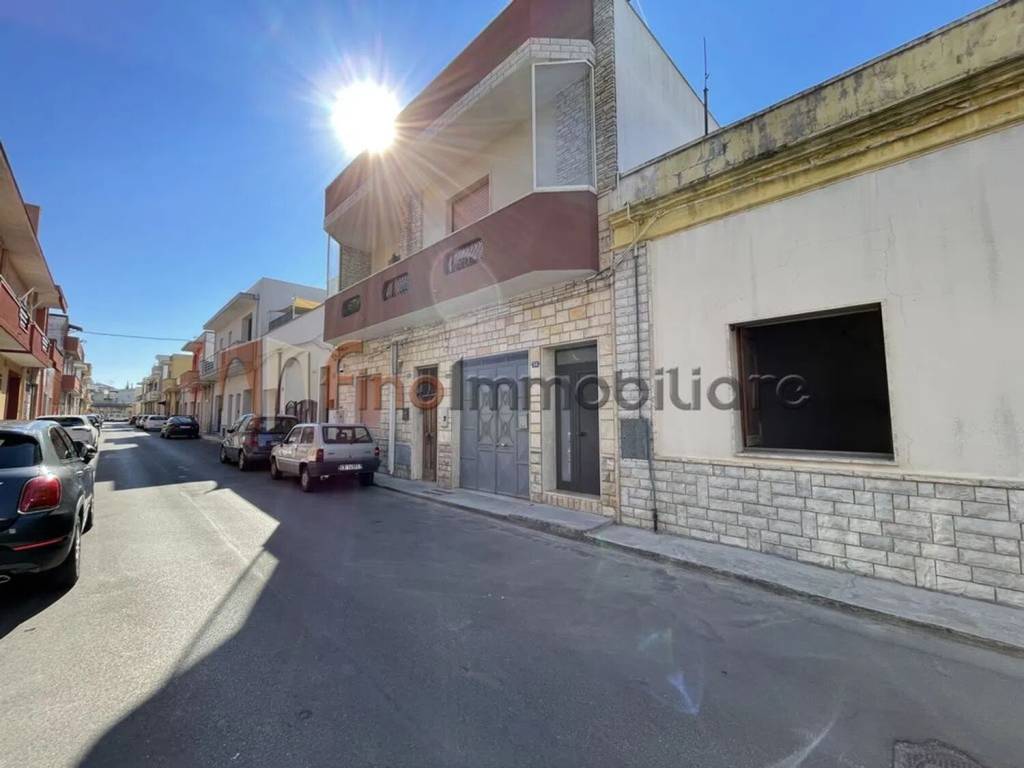 Casa indipendente a San pietro vernotico in Via Martiri Di Belfiore, 52 - Foto 2