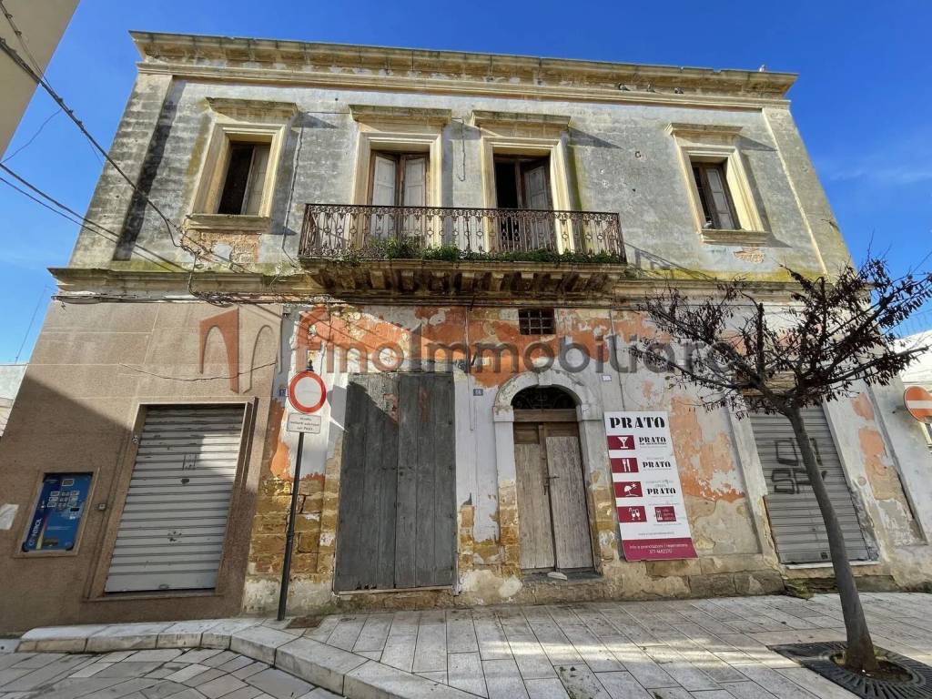 Appartamento a San pietro vernotico in Piazza Del Popolo S.N.C. - Foto 3