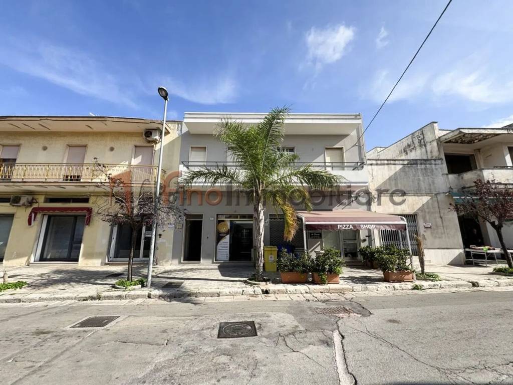 Appartamento a Squinzano in Via Vittorio Veneto, 90 - Foto 2