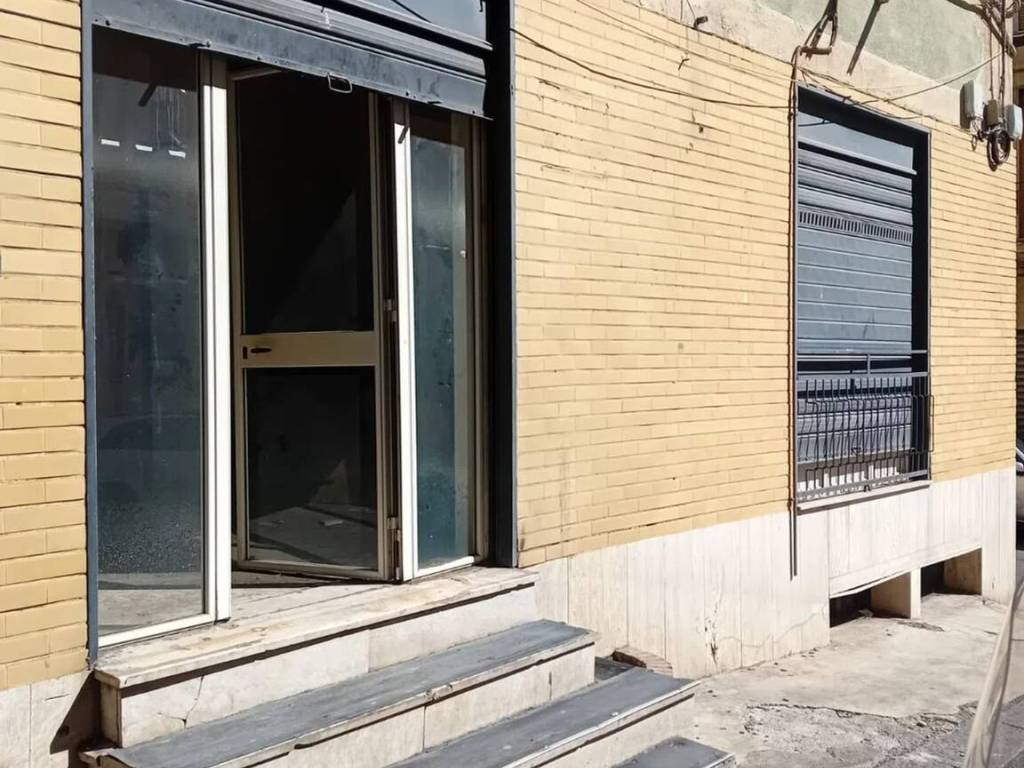 Immobile a Adrano in Via Tagliamento, 41 - Foto 2