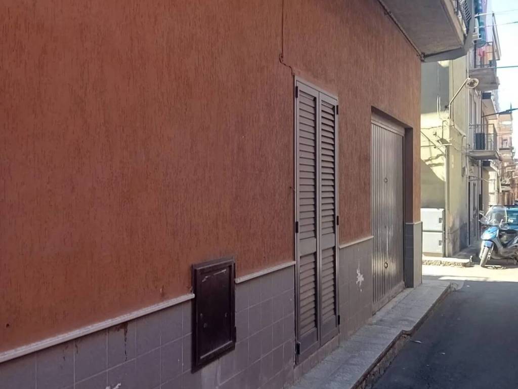 Villa a Adrano in Via Pitagora, 38 - Foto 2