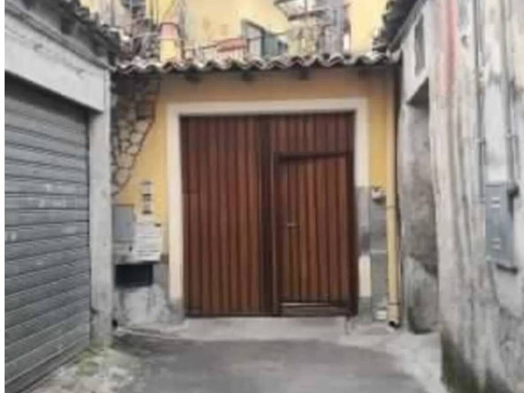 Appartamento a Adrano in Via Lisia S.N.C. - Foto 2