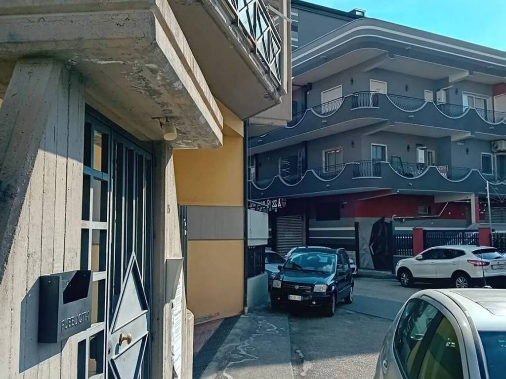 Appartamento a Adrano in Via Rocco Chinnici, 15 - Foto 3