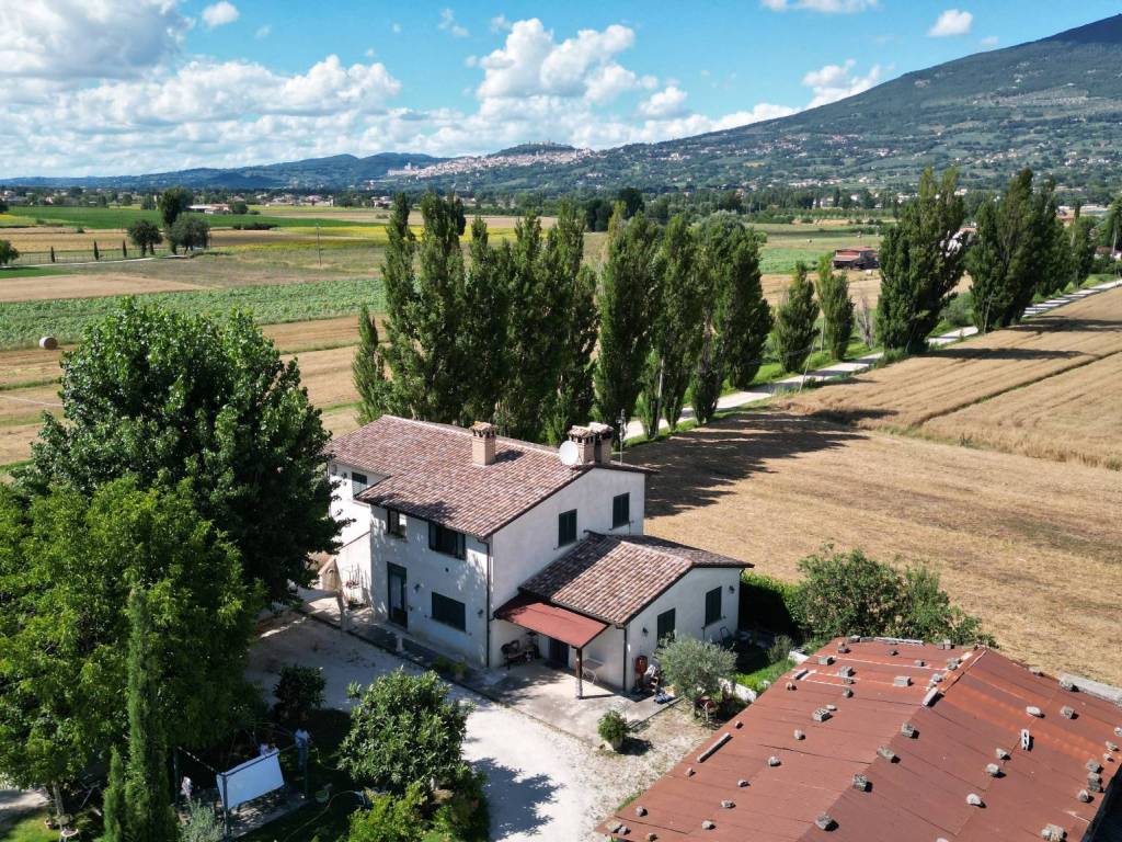 Villa a Assisi in Via Passo della Pietra, 1 - Foto 2