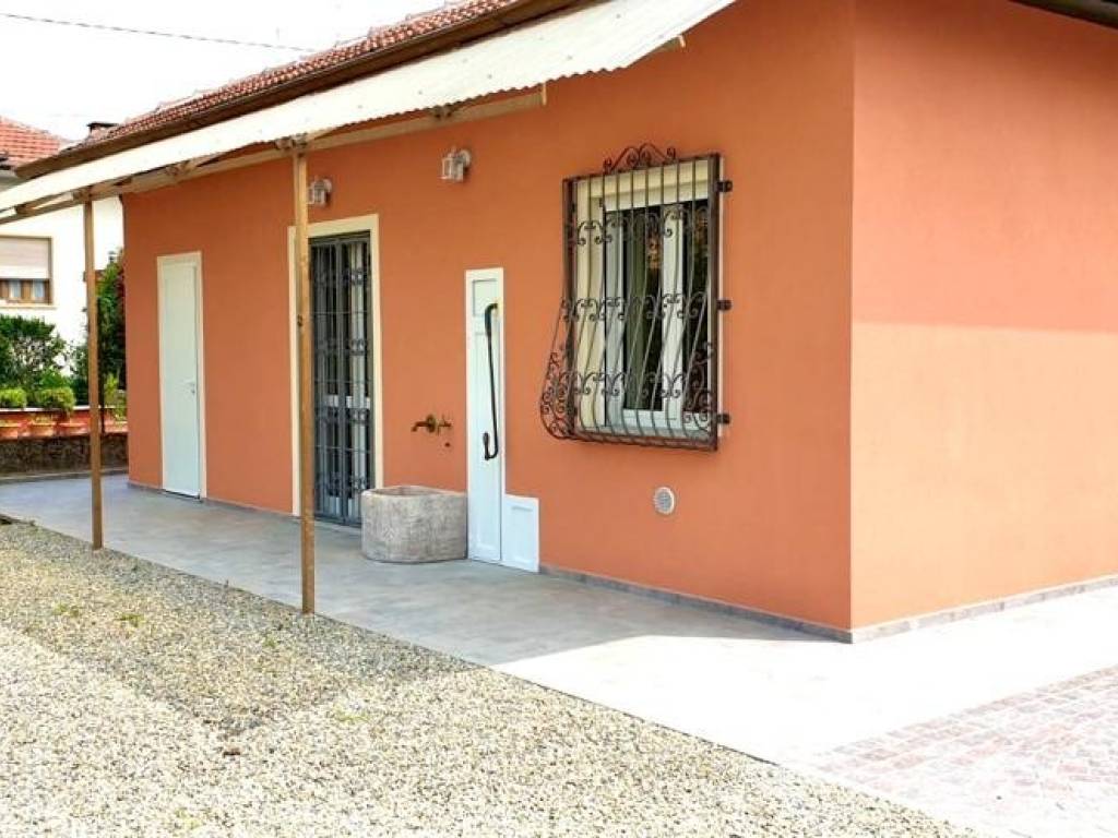 Villa a Leinì in Via Fratelli Fiore - Foto 3