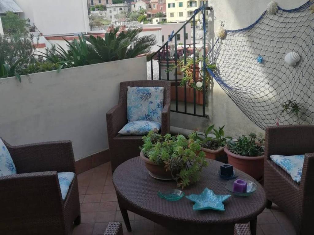 Appartamento a Spotorno in Via Verdi - Foto 4