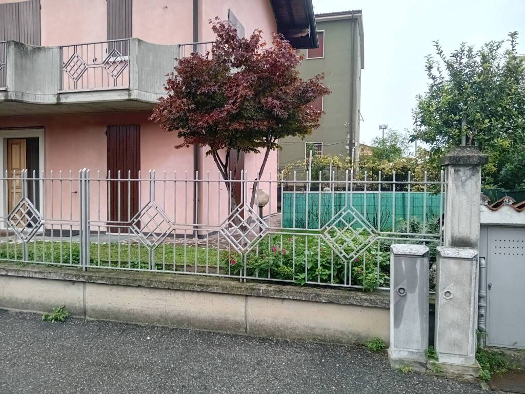 Villa a Brescia in Via dell'Adamello, 24 - Foto 4