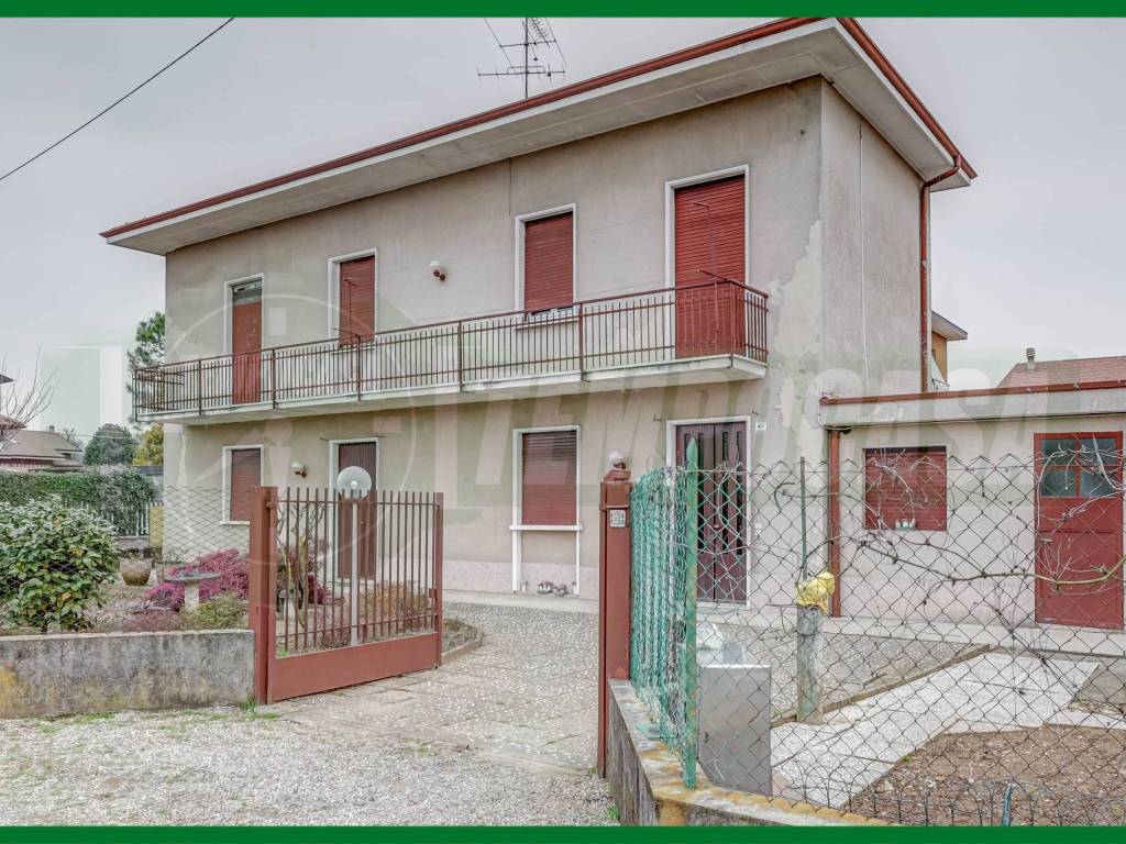 Villa a Samarate in Via Amatore Sciesa - Foto 3