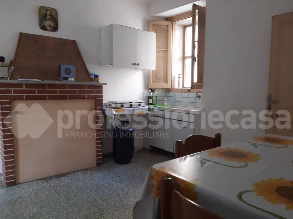 Casa indipendente a Sant'angelo del pesco in Via Roma, 10 - Foto 4