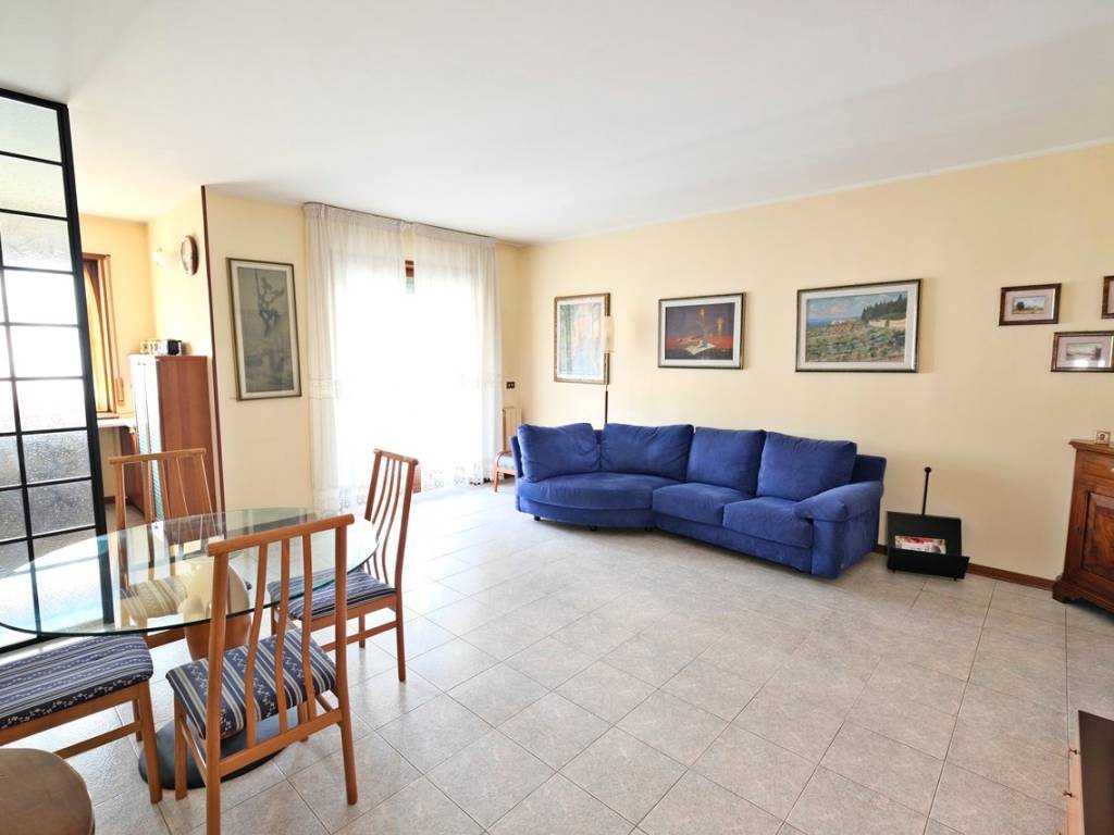 Appartamento a Villafranca di verona in Via Vertua - Foto 3