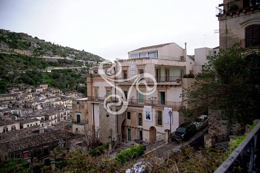 Palazzo / stabile a Modica in Corso Giuseppe Garibaldi - Foto 3