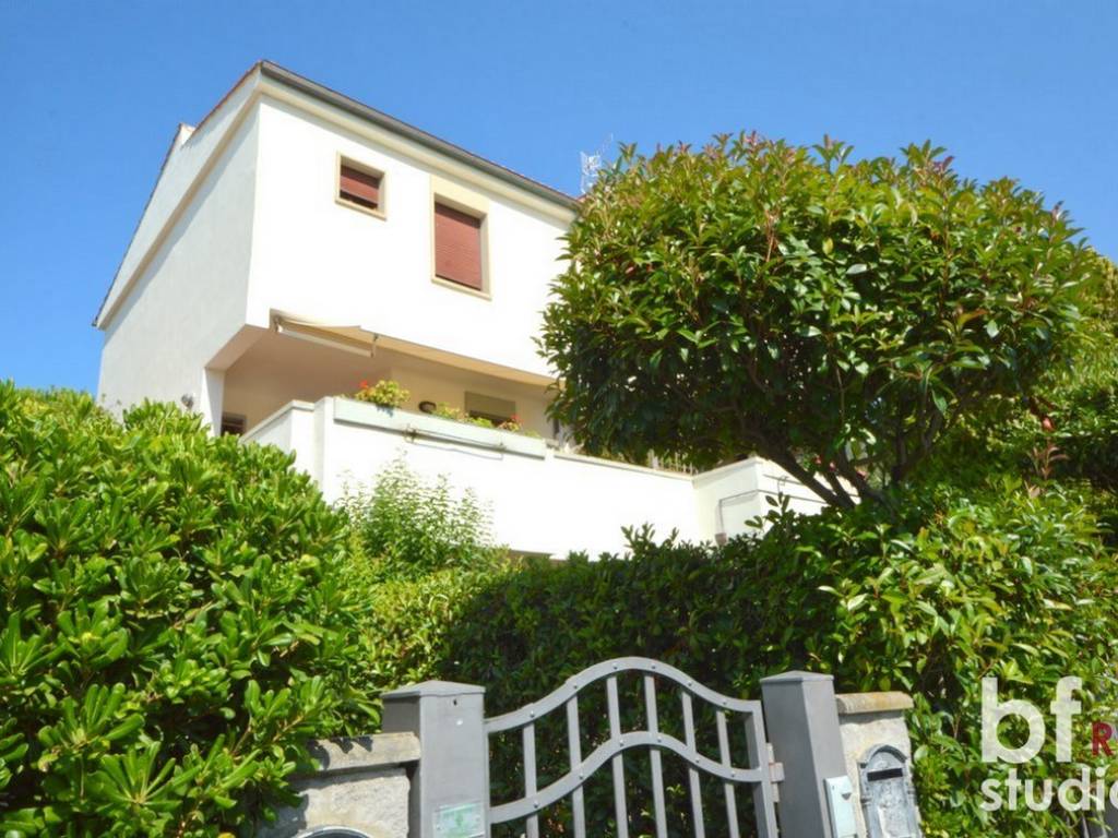 Attico / mansarda a Rosignano marittimo in Via Mare Egeo - Foto 3