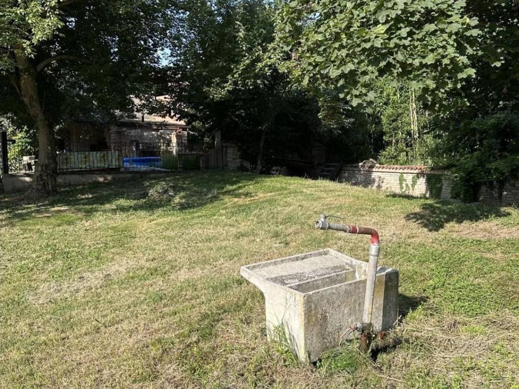 Terreno a Calvisano in Via Carpenedolo, 33 - Foto 4