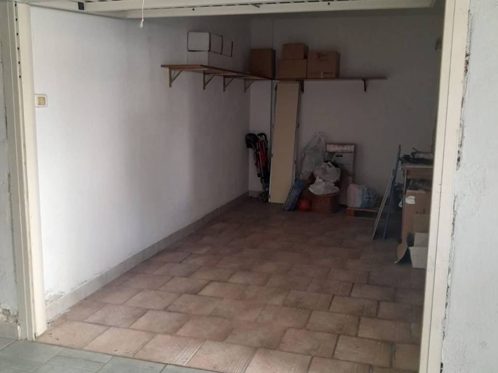 Box / garage a Pescara in Strada Pandolfi - Foto 4