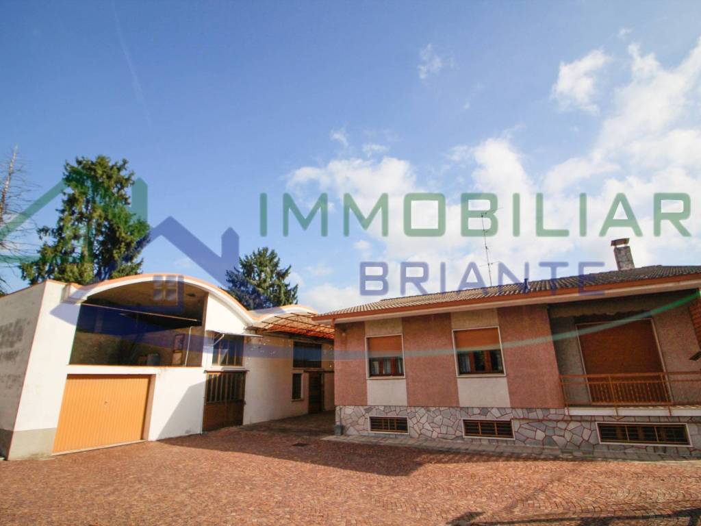 Villa a Casorate sempione in Via Adua - Foto 2