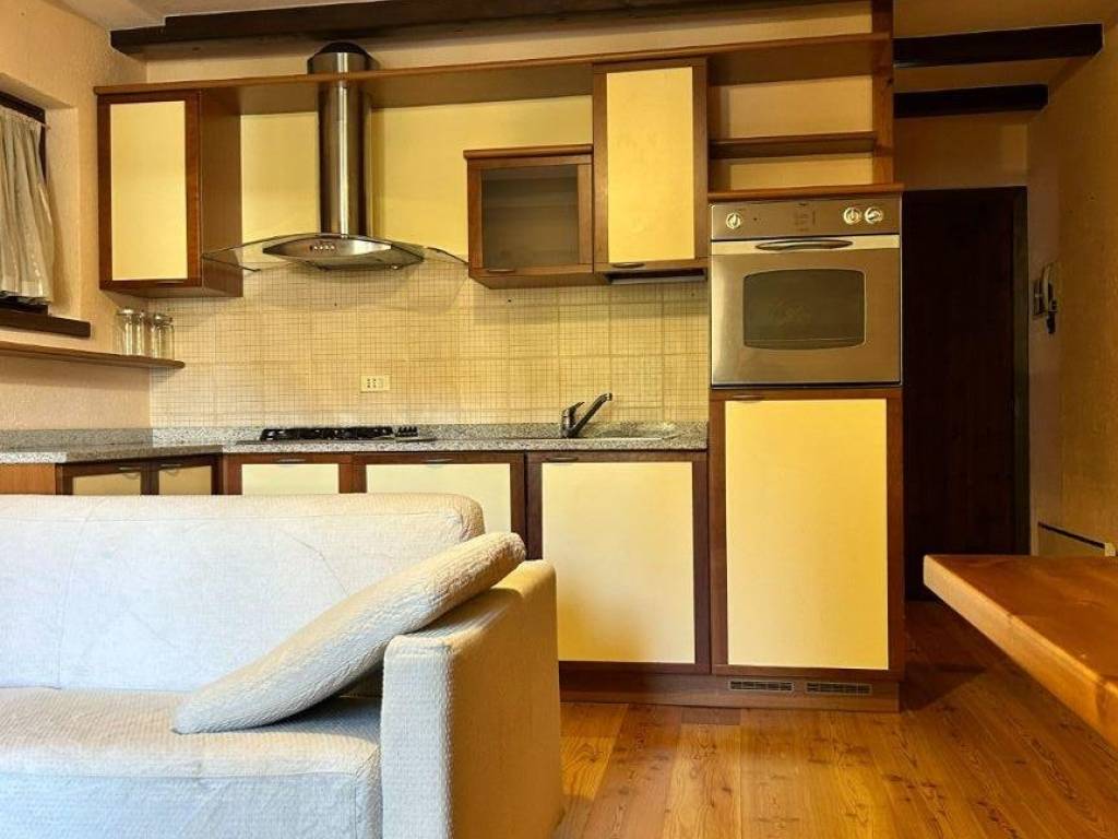 Appartamento a Madesimo in Via Giosuè Carducci, 45 - Foto 4