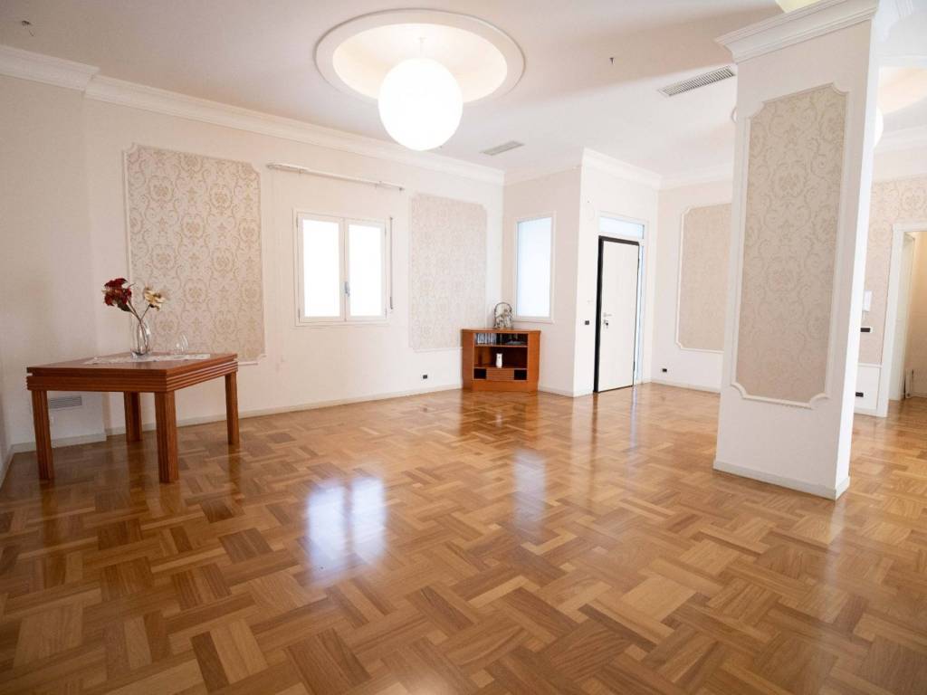 Villa a Misterbianco in Via Antonino Sciuto - Foto 3