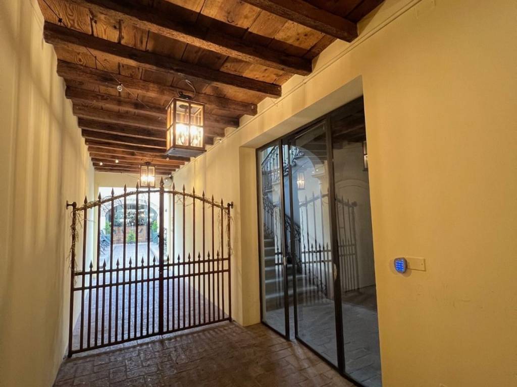 Appartamento a Ravenna in Via Camillo Benso di Cavour, 103 - Foto 2