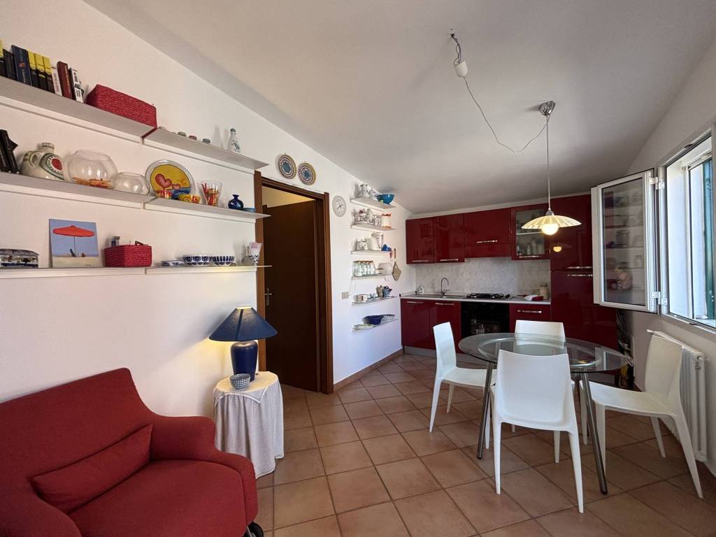 Appartamento a Imperia in Via Principale, 69 - Foto 2