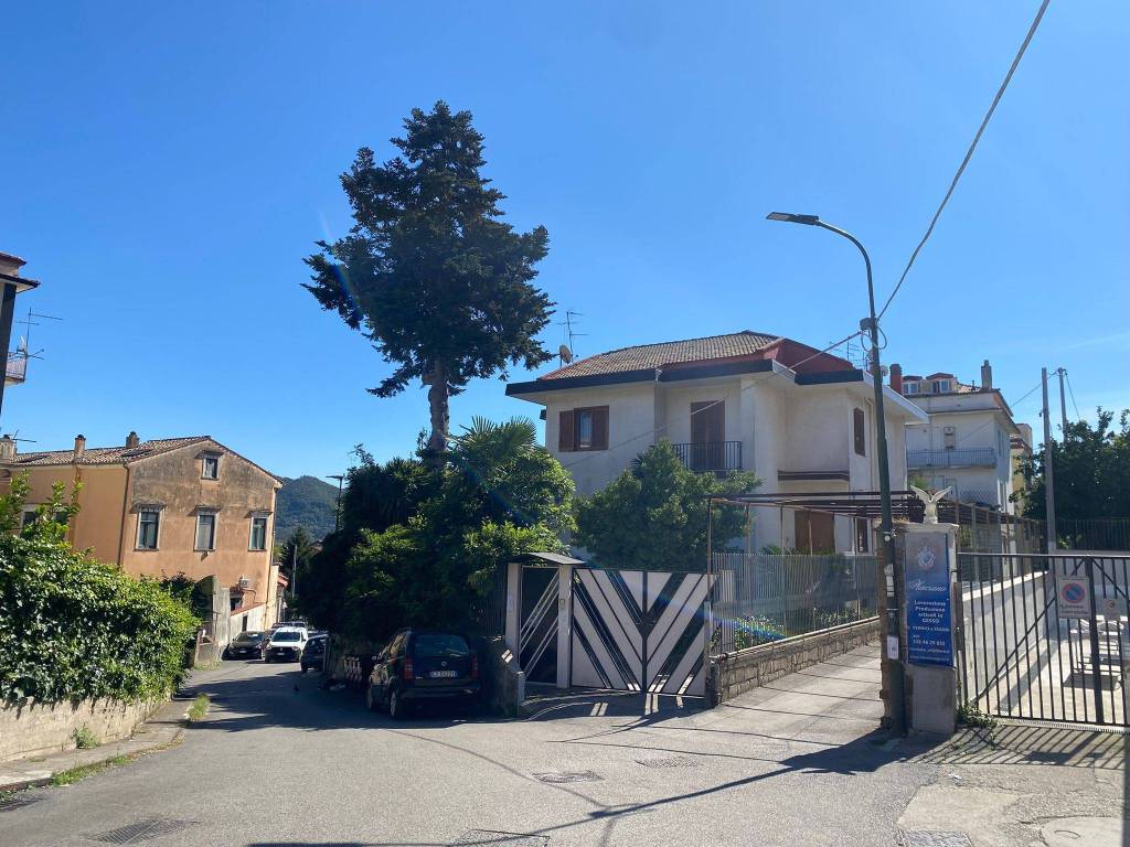 Appartamento a Cava de' tirreni in Via Alessandro della Corte, 40 - Foto 3