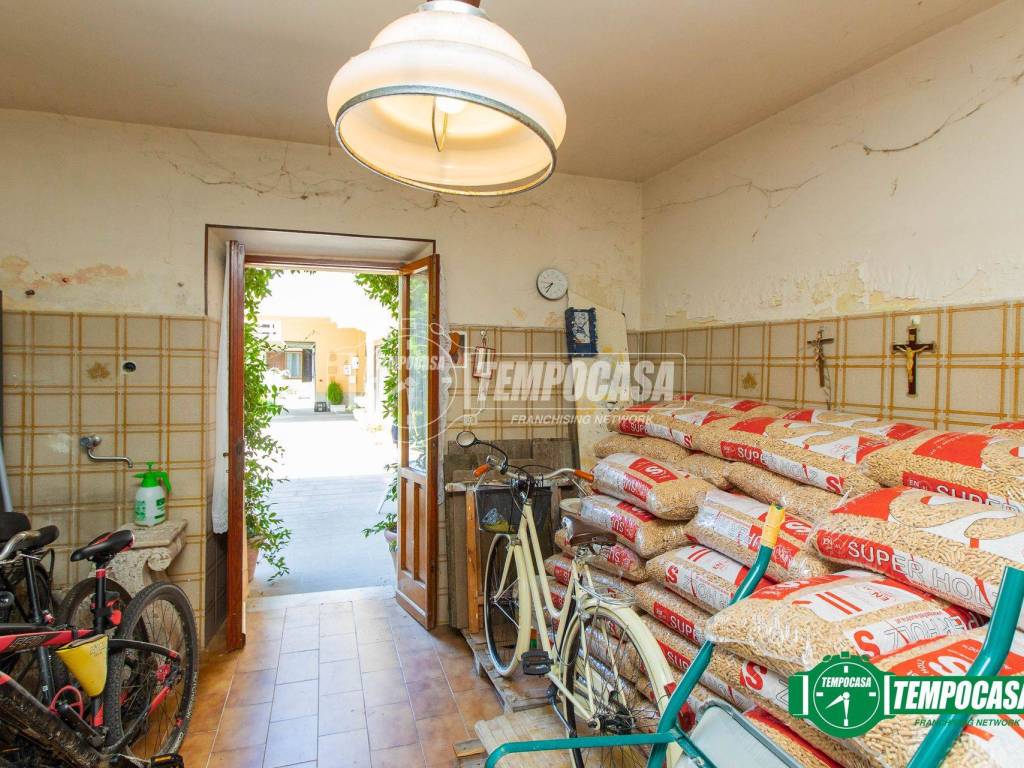 Appartamento a Momo in Via Andrea Silva 12 - Foto 2