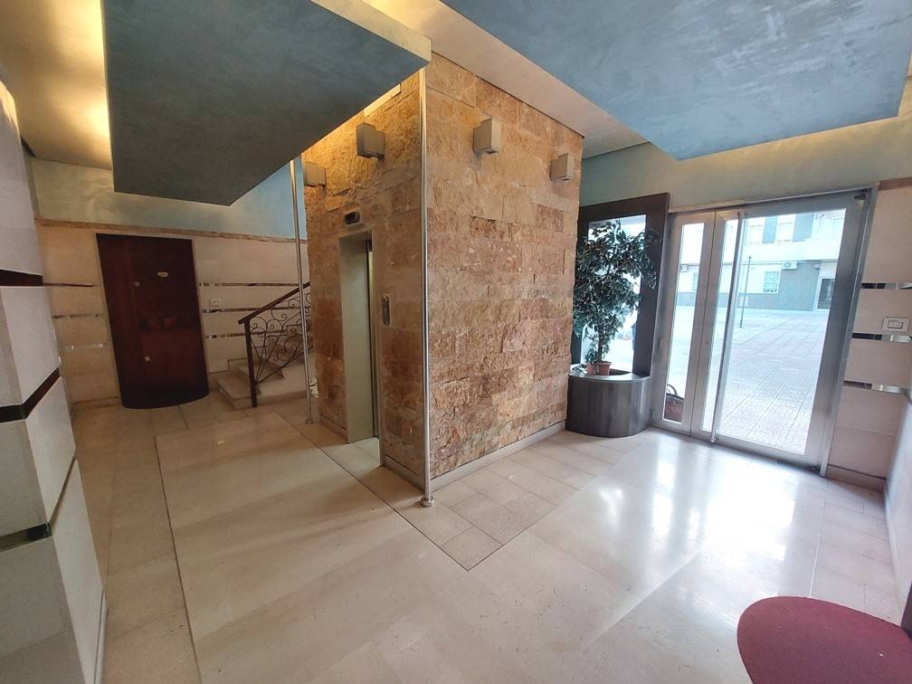 Appartamento a Foggia in Viale Luigi Pinto, 33 - Foto 2