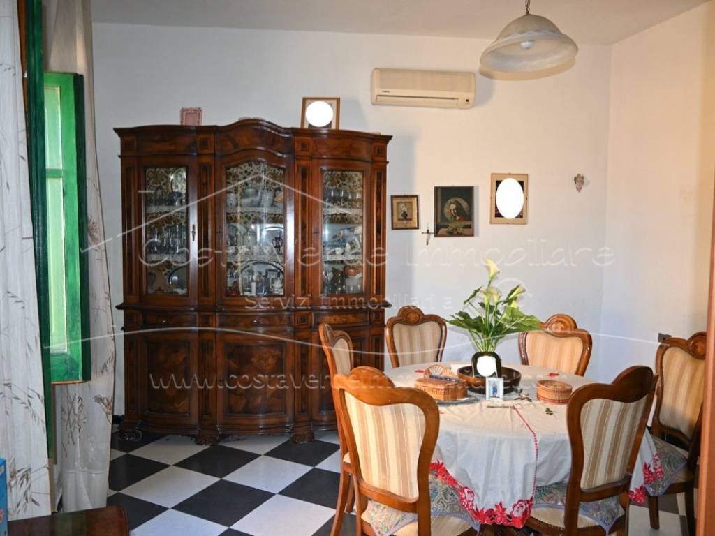 Casa indipendente a Arbus in Via Grazia Deledda, 33 - Foto 4