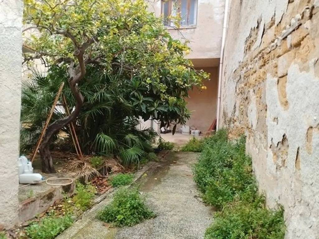 Villa a Mazara del vallo in Via Luigi Vaccara, 25 - Foto 3