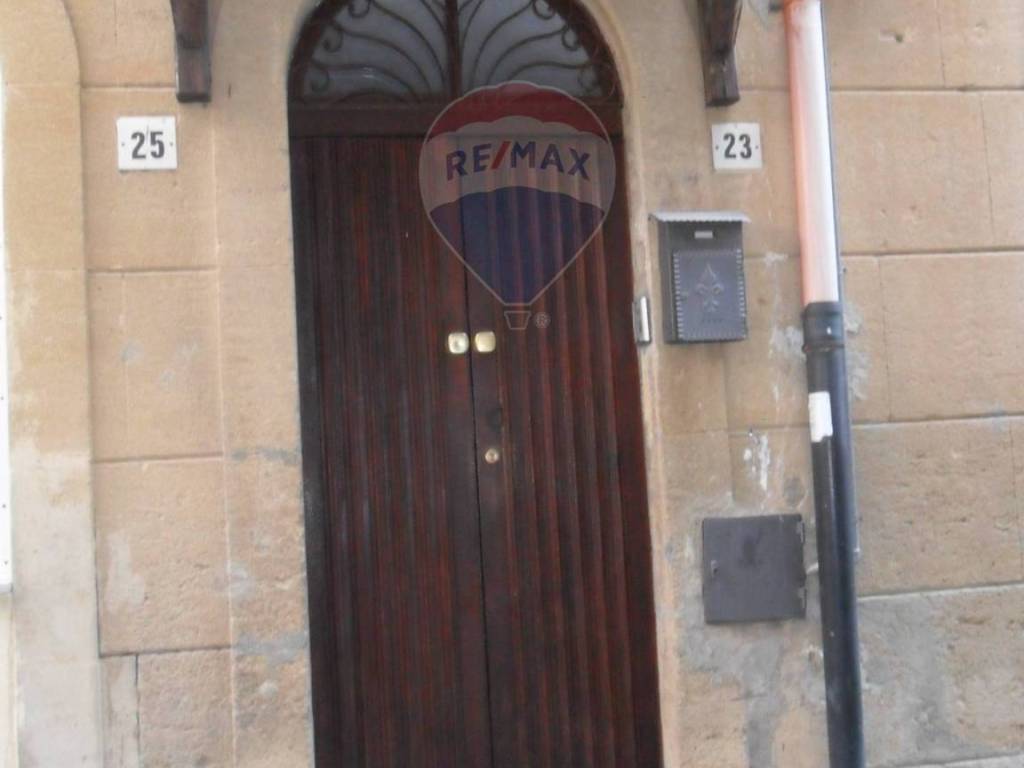 Casa indipendente a Caltanissetta in Vicolo Limuti, 23 - Foto 3