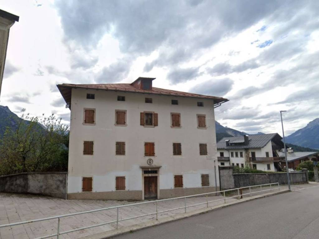 Palazzo / stabile a Pieve di cadore in via degli Alpini - Foto 2