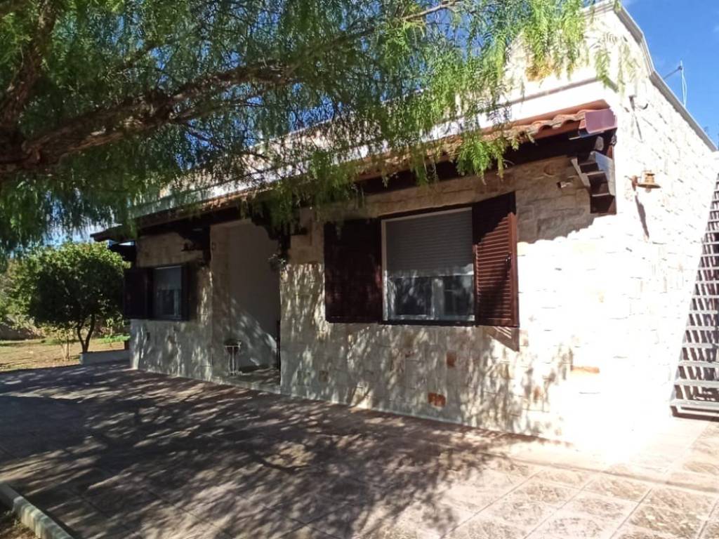 Villa a Francavilla fontana in Contrada Fontanella - Foto 2