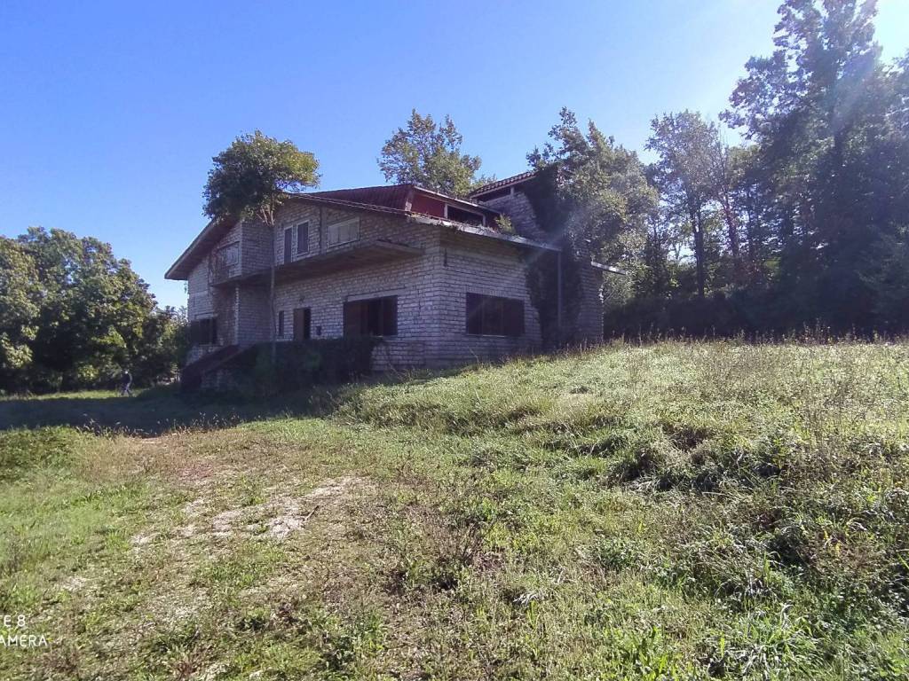 Villa a Ceccano in Via Celleta, 74 - Foto 3