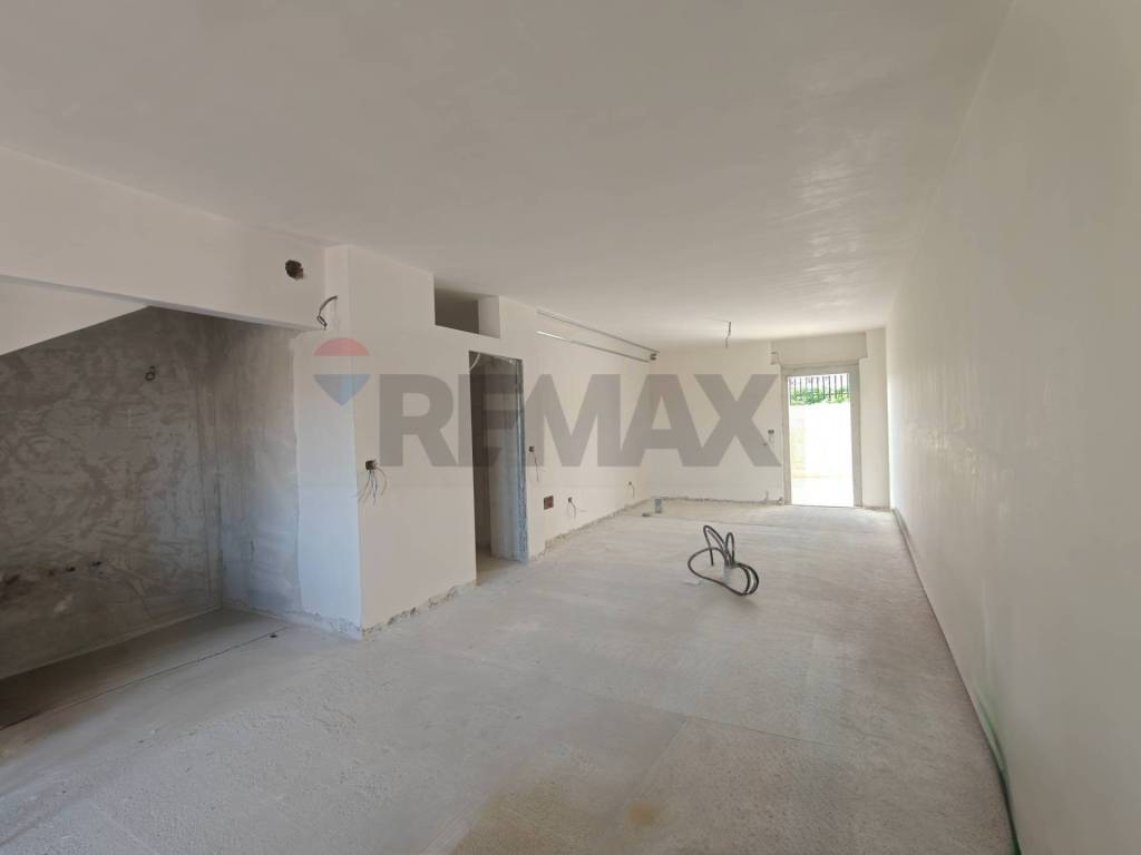 Casa indipendente a Manfredonia in Via Francia - Foto 4