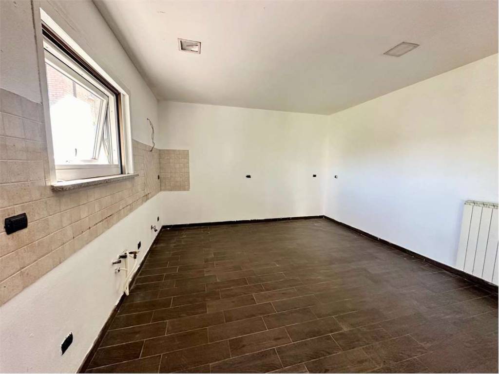 Villa a Borgolavezzaro in Via Garibaldi - Foto 5