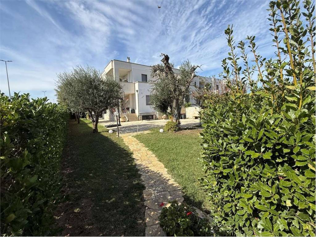 Villa a Brindisi in Via Madrid, 18 - Foto 3