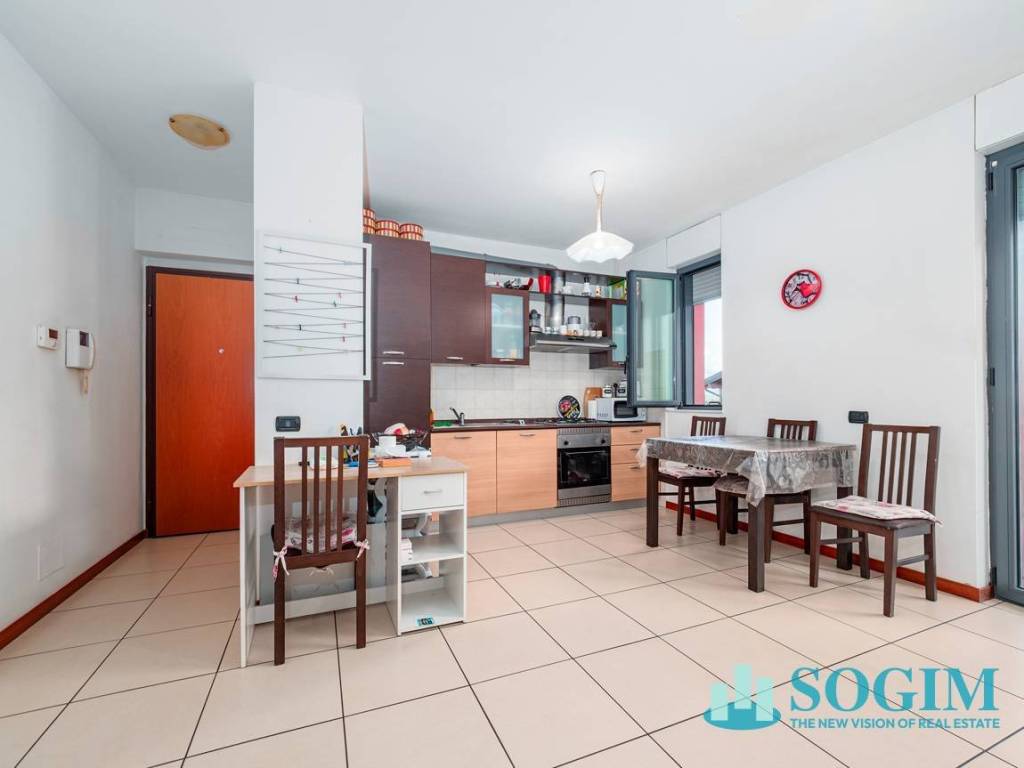 Appartamento a Cantù in Via Vittorio Vergani - Foto 3