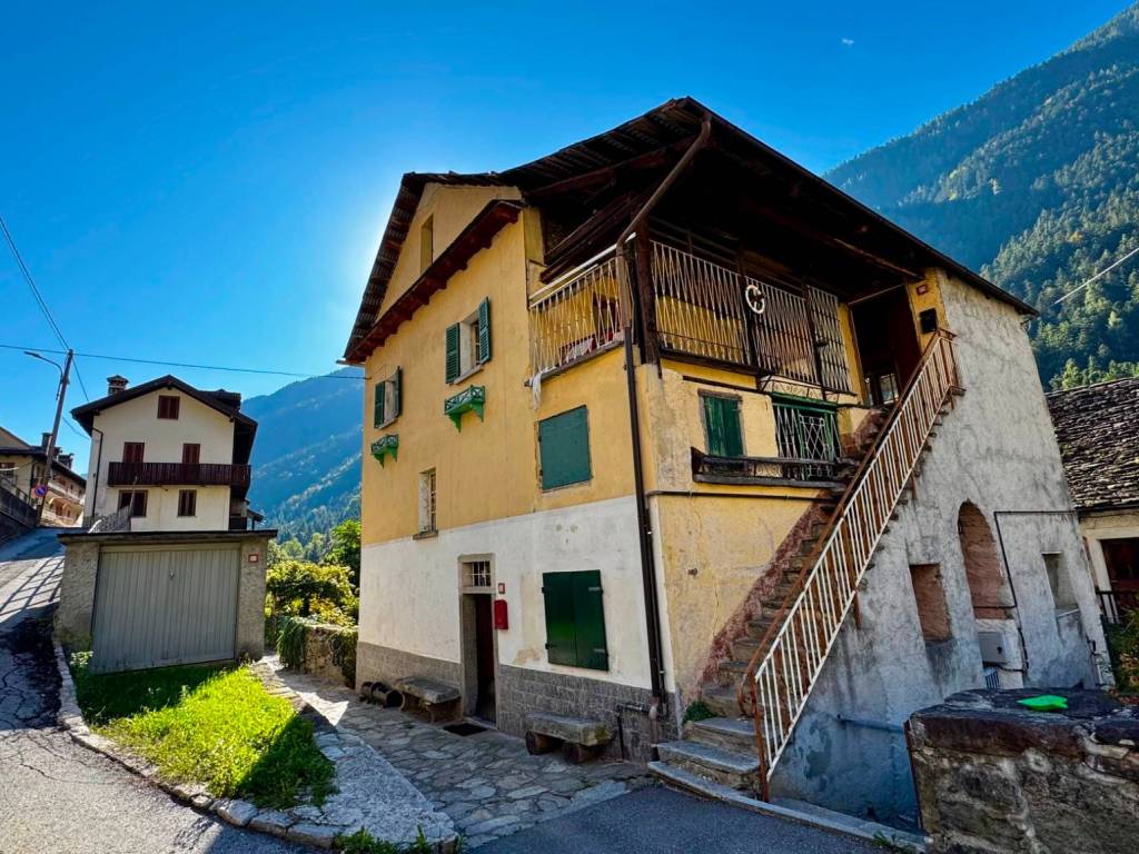 Casa indipendente a Ceppo morelli in Località Case Manoli - Foto 3