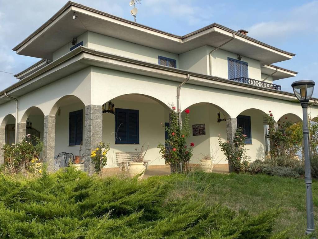 Villa a Mondovì in Via Vecchia di Monastero, 58 - Foto 2