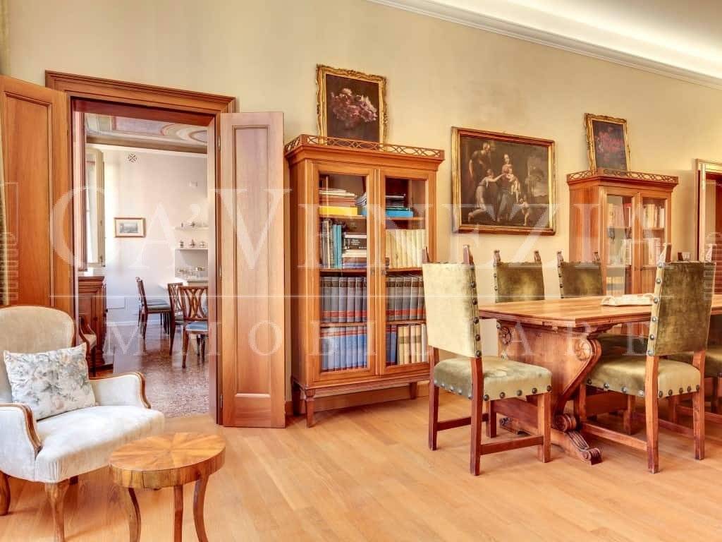 Appartamento a Venezia in Campo Santo Stefano - Foto 4