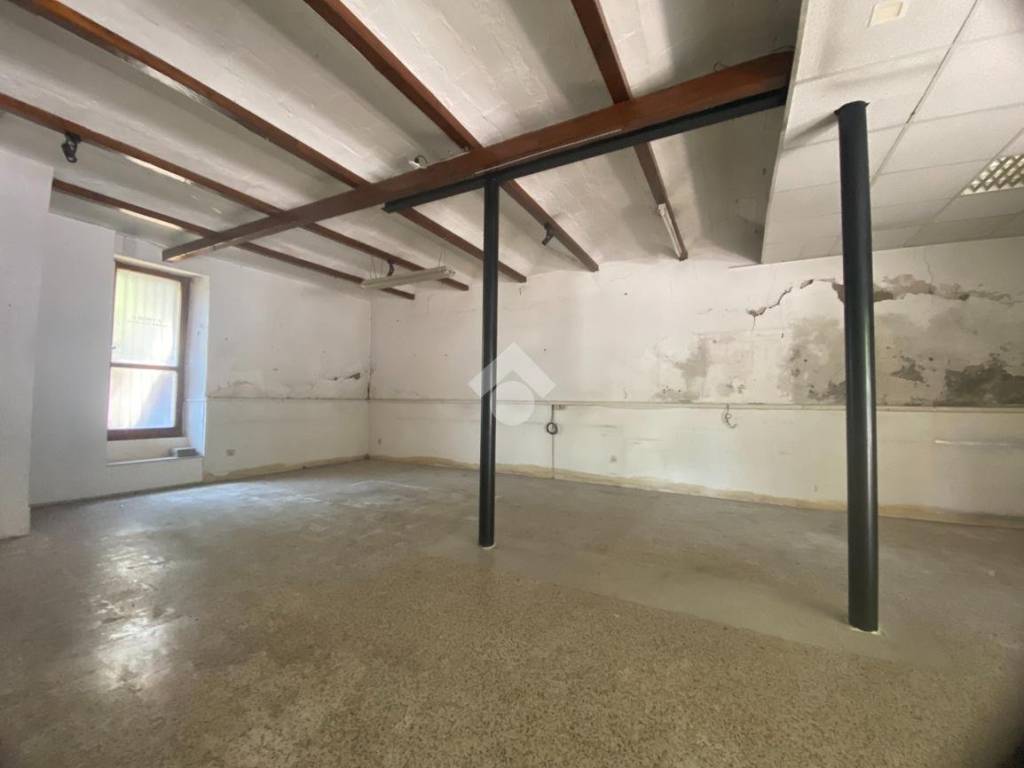 Appartamento a Acquasparta in viale roma, 21 - Foto 2