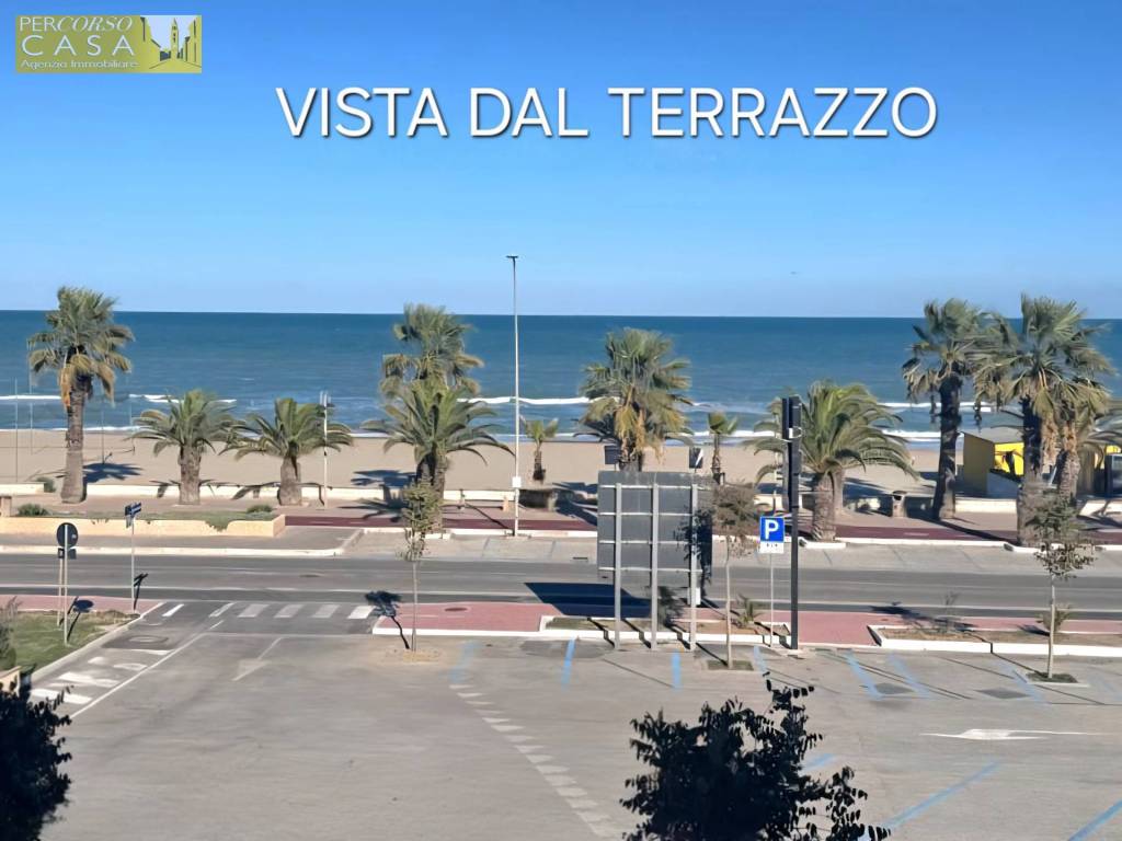 Appartamento a Tortoreto in LUNGOMARE SIRENA - PRIMA FILA - FRONTE MARE - Foto 4