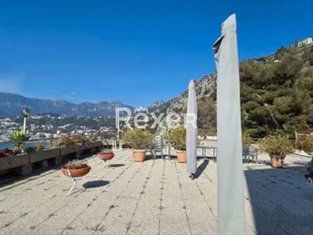 Appartamento a Ventimiglia in Corso Mentone - Foto 3