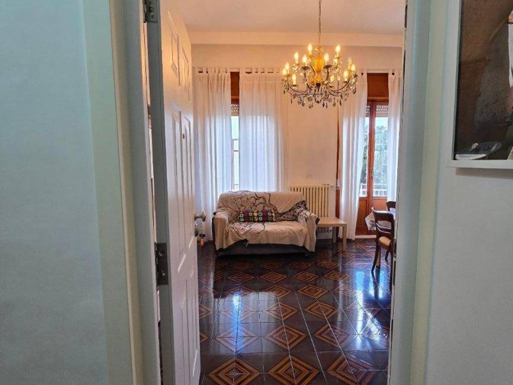 Appartamento a Ostuni in Viale Francesco Crispi - Foto 2