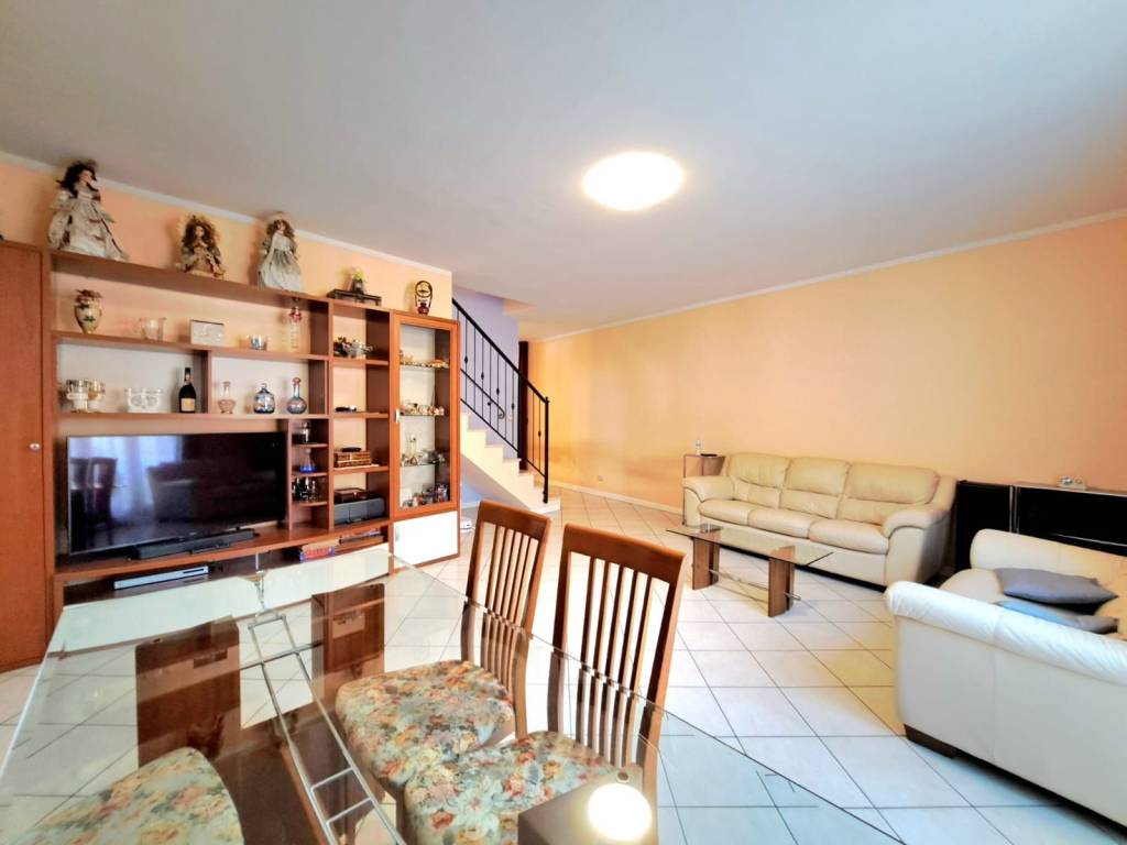 Appartamento a Villa carcina in Via Adige - Foto 4
